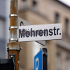 Götz Aly gegen Bezirksamt Mitte: Die Causa Mohrenstraße kommt vor Gericht